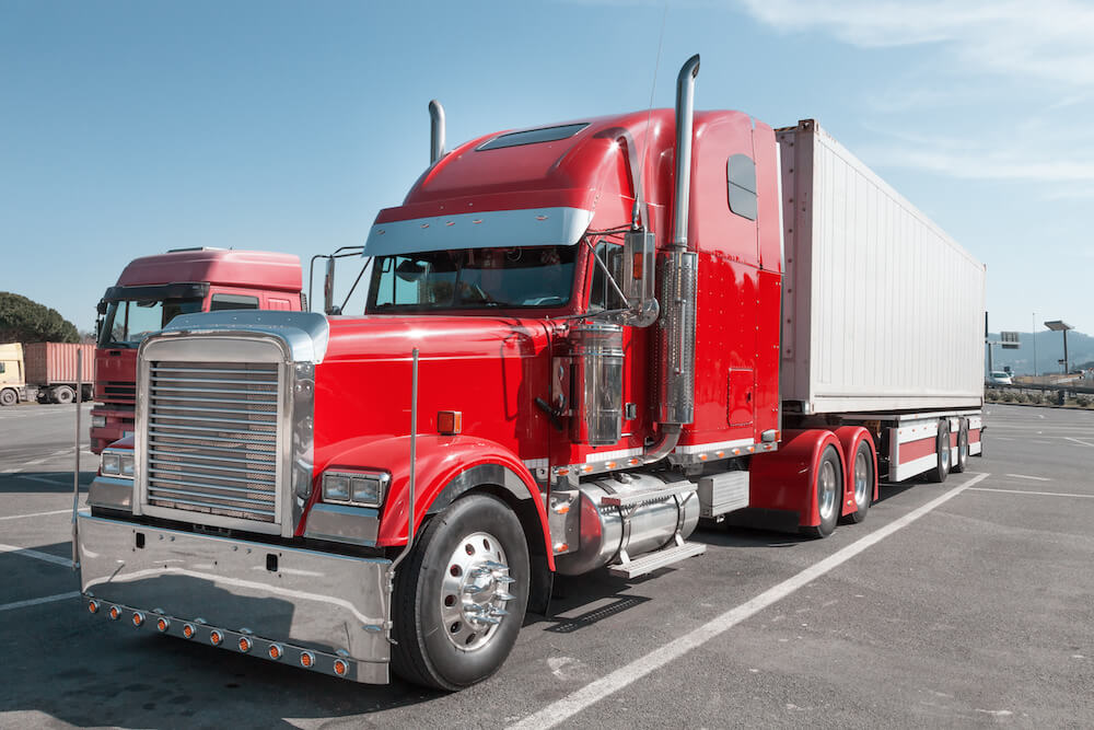 You can lower the cost of long-haul truck insurance with these tips.